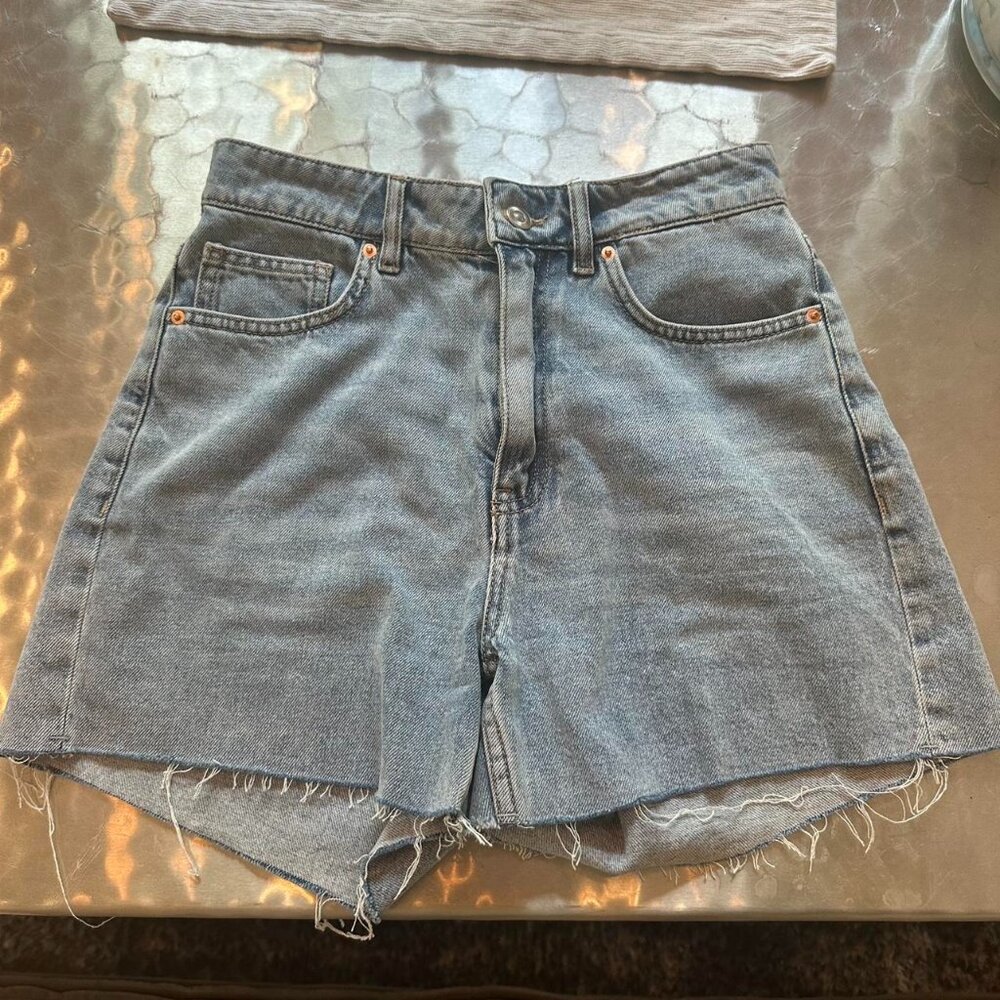 H&M Women's Blue and Grey Shorts